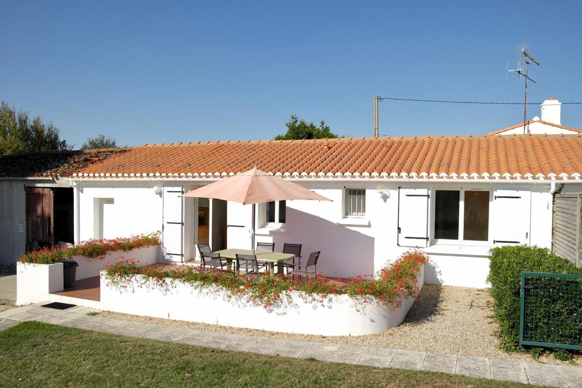 Maison De Campagne Pour 6 Avec Piscine Commequiers Buitenkant foto